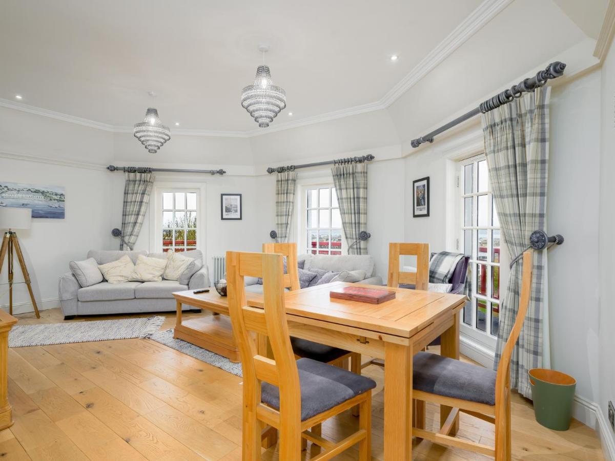 Pass The Keys Historic Ramsay Garden Apt With Balcony Views Edinburg Exteriör bild